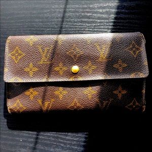 Louis Vuitton Long Wallet